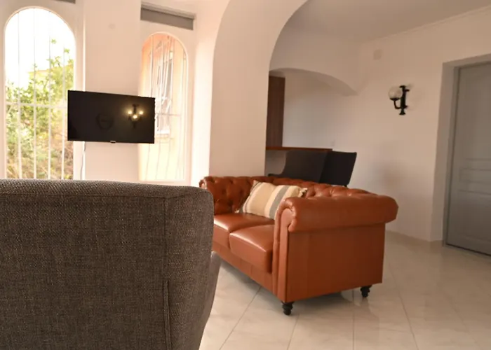 Casa Veintiuno En *