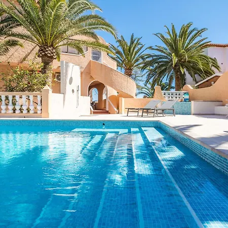 Casa Veintiuno En Calp